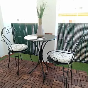 Sherryflat Merito - Parking Apartment